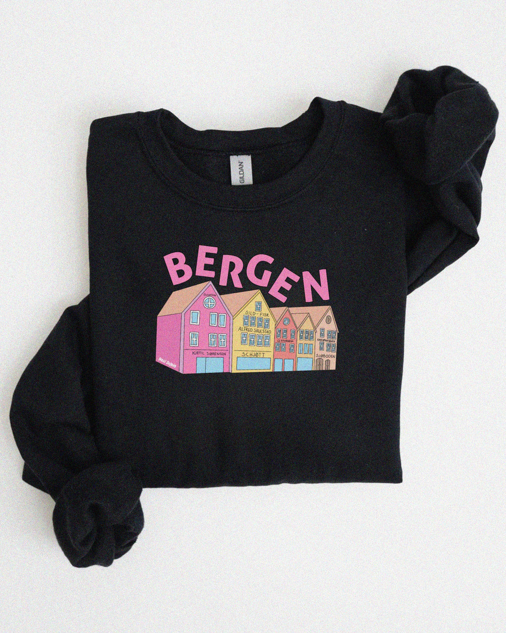 Unisex sweatshirt med teksten “Bergenseren” – tykk og myk collegegenser i klassisk passform, perfekt for hverdagsbruk og bergensvær.